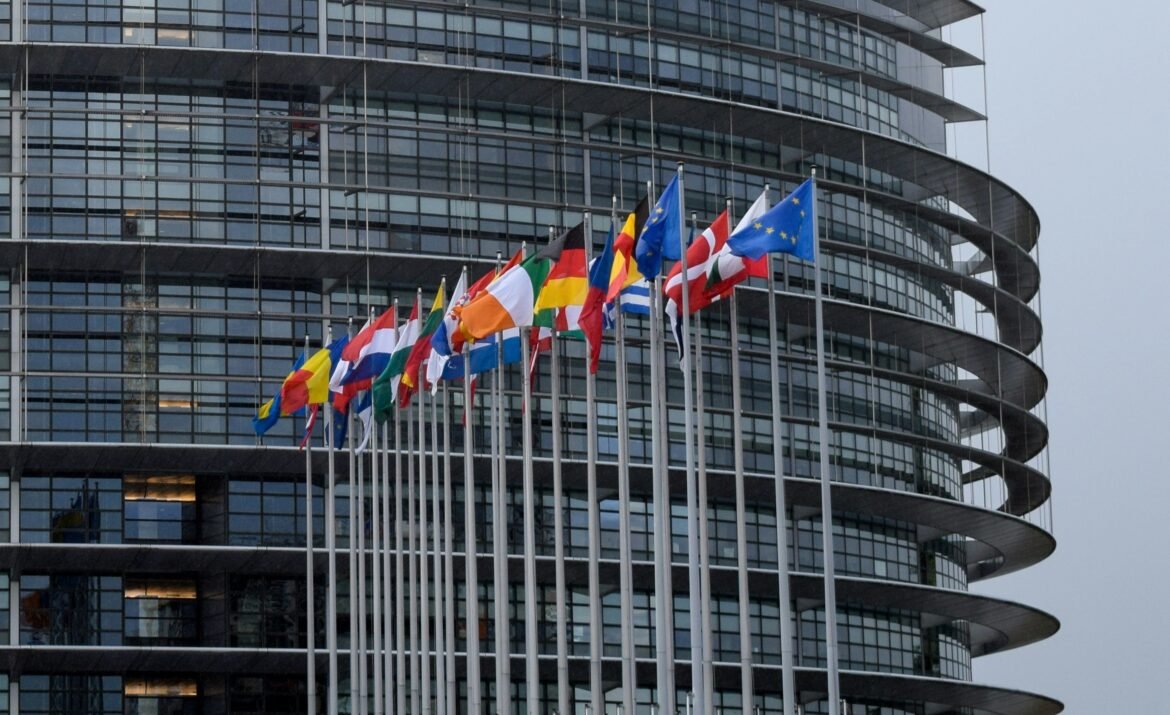 uniao-europeia-cobra-que-eua-cumpram-acordo-comercial-apos-ameaca-de-trump-a-espanha-|-g1