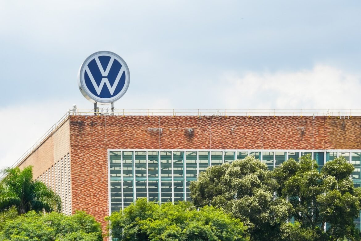 volkswagen:-trabalhadores-barram-plano-de-reestruturacao-e-cortes-|-g1