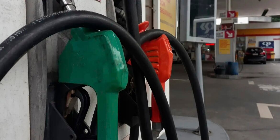 gasolina-com-32%-de-etanol-deve-ser-r$-0,03-mais-barata,-diz-ministro