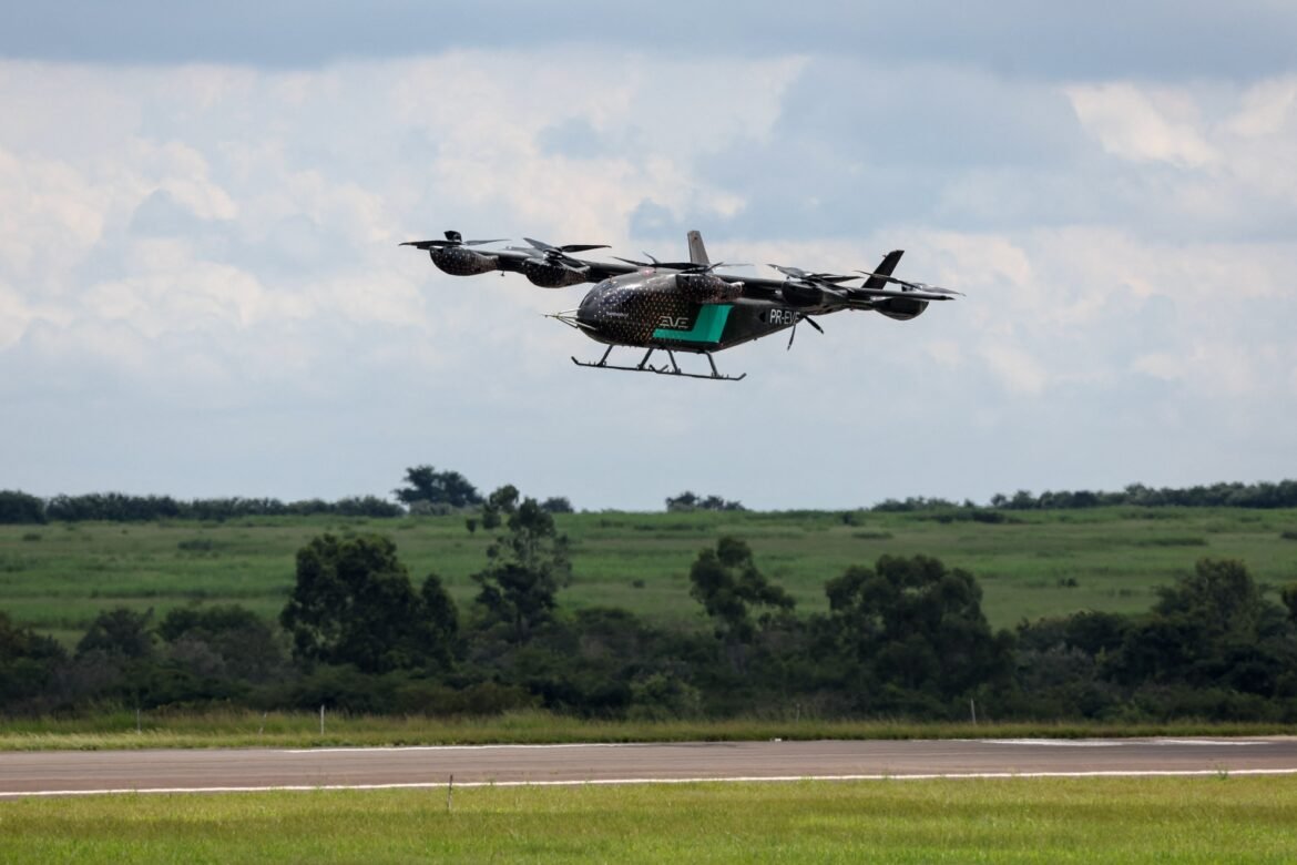 carros-voadores:-empresa-da-embraer-assina-cartas-para-ate-46-pedidos-|-g1