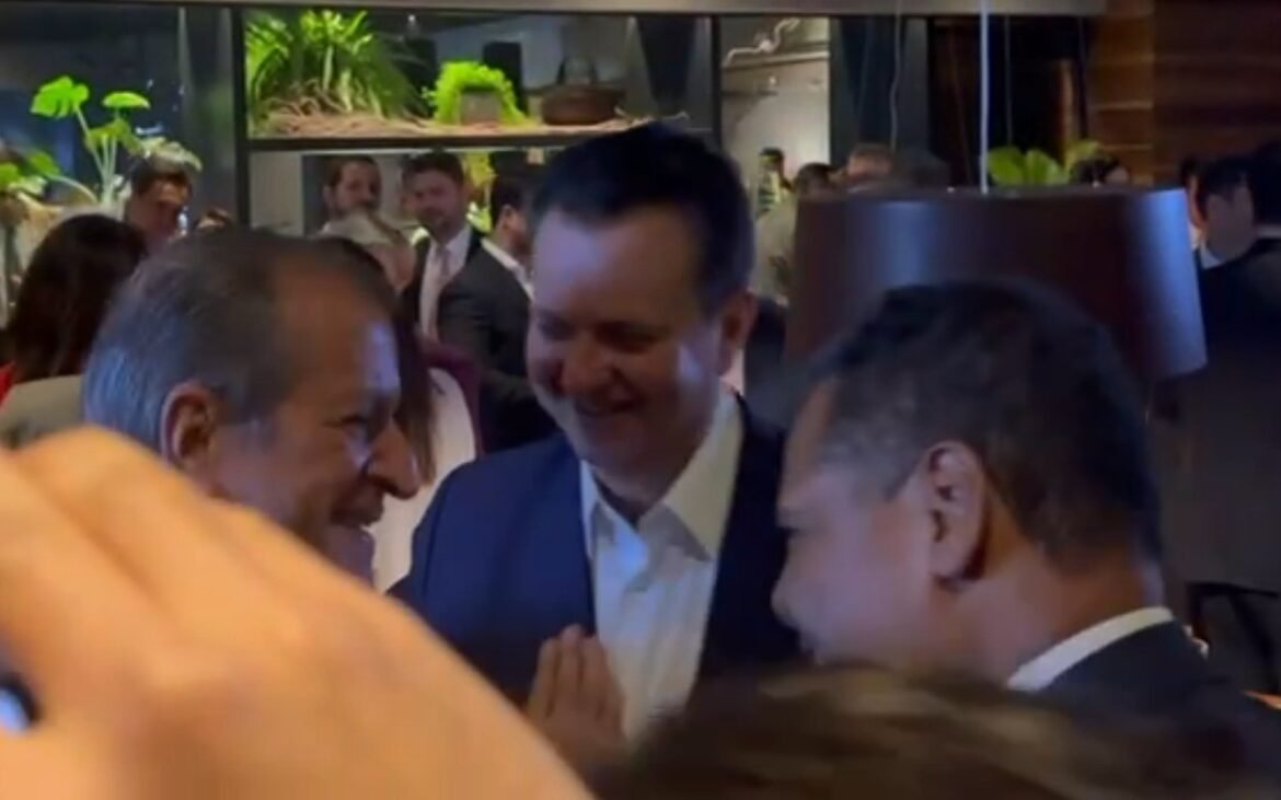 dino-envia-a-pf-respostas-de-valdemar-e-kassab-sobre-indicacao-de-emendas-por-presidentes-de-partido