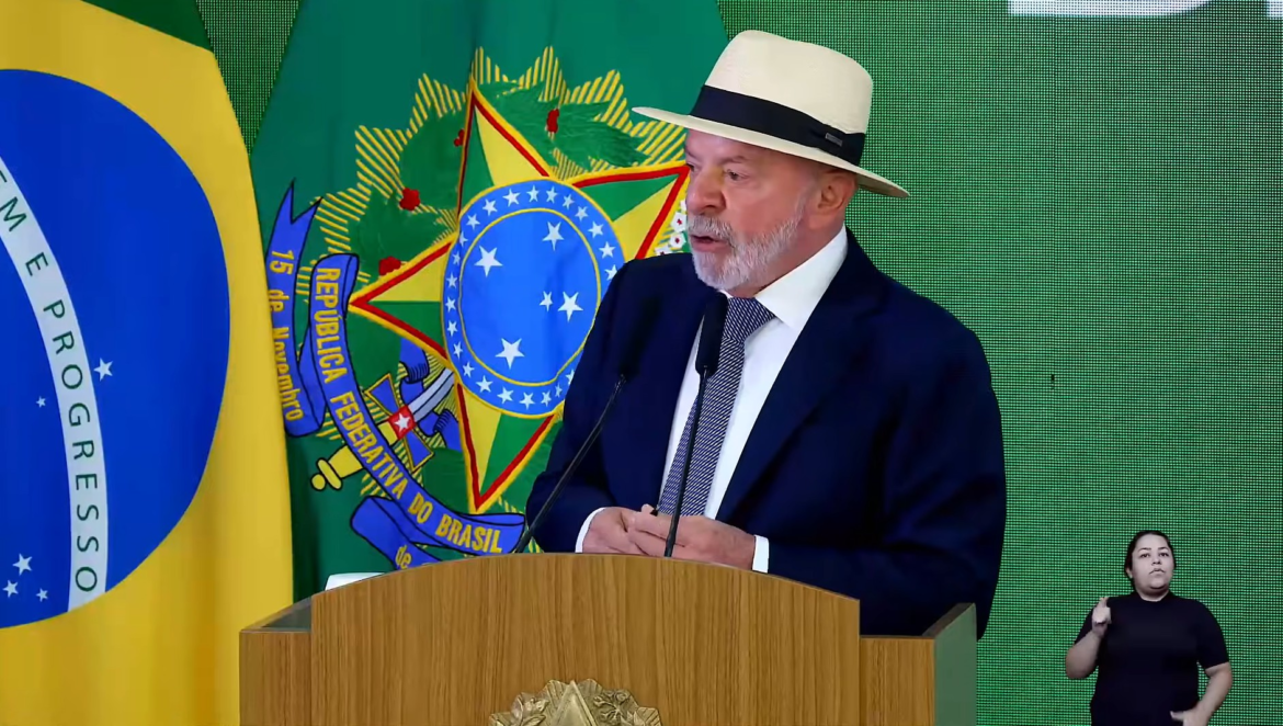 ‘ha-males-que-vem-para-o-bem’,-diz-lula-em-cerimonia-de-anuncio-de-medidas-de-resposta-ao-tarifaco-dos-eua