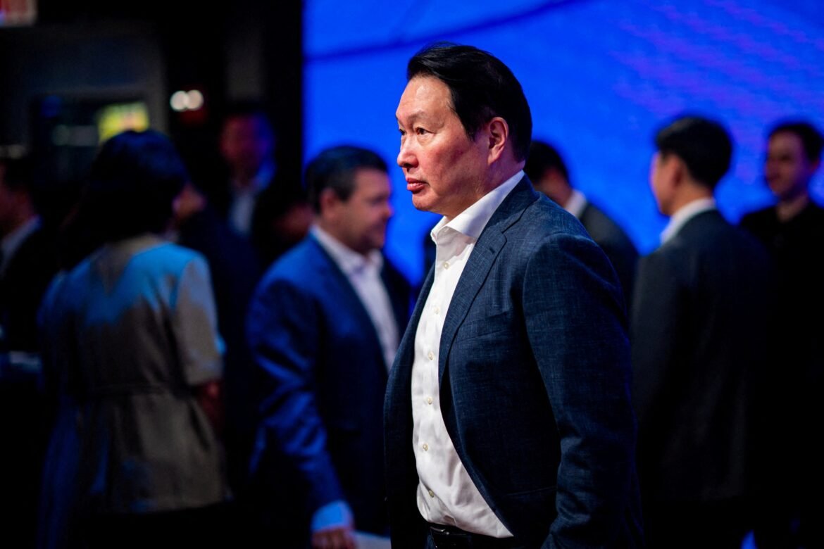 bilionario-da-coreia-do-sul-e-condenado-a-pagar-r$-3,5-bilhoes-a-ex-esposa-em-divorcio;-entenda-|-g1
