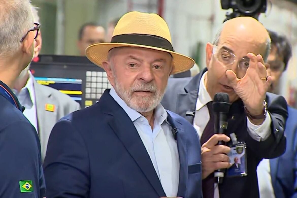 lula-faz-1a-visita-a-avibras-apos-retomada-da-producao-da-empresa-|-g1
