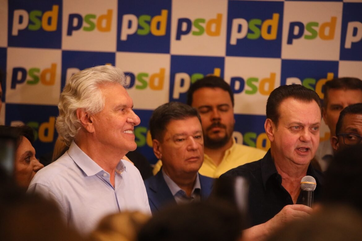 ‘quem-rouba-com-a-mao-esquerda-ou-quem-rouba-com-a-mao-direita-e-ladrao’,-diz-caiado