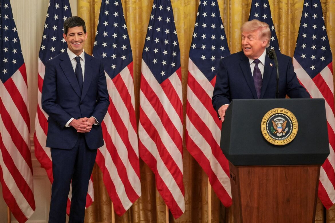 trump-mantem-apoio-a-warsh-apesar-de-fed-nao-cortar-juros-|-g1