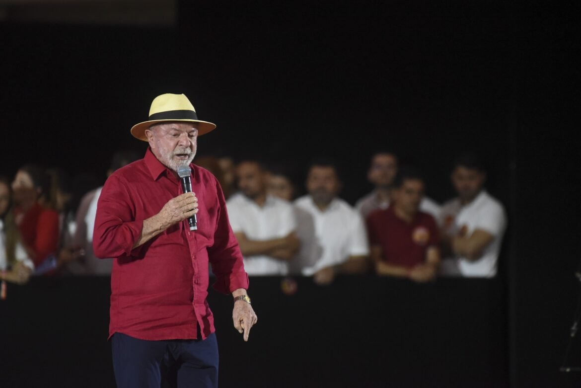 pt-lanca-neste-domingo,-em-sp,-candidatura-de-lula-a-reeleicao