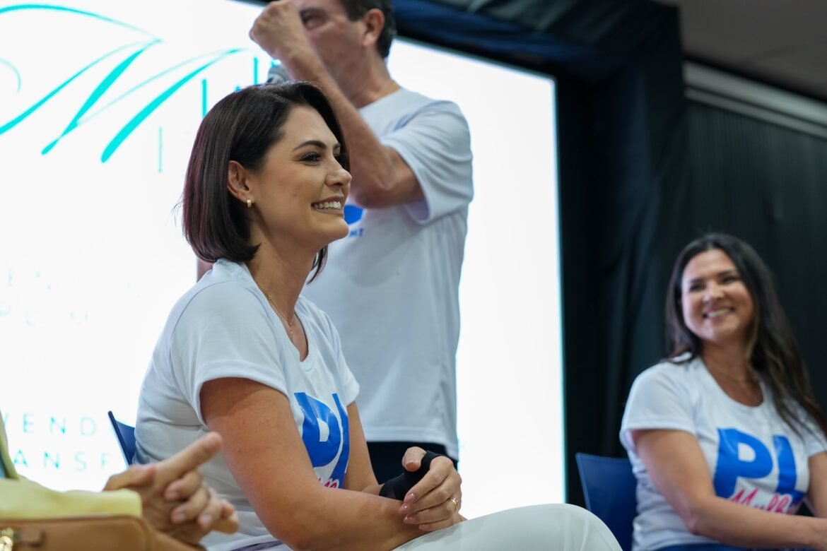 ‘quem-vai-decidir-e-o-bolsonaro’,-diz-valdemar-sobre-candidatura-de-michelle-bolsonaro-ao-senado