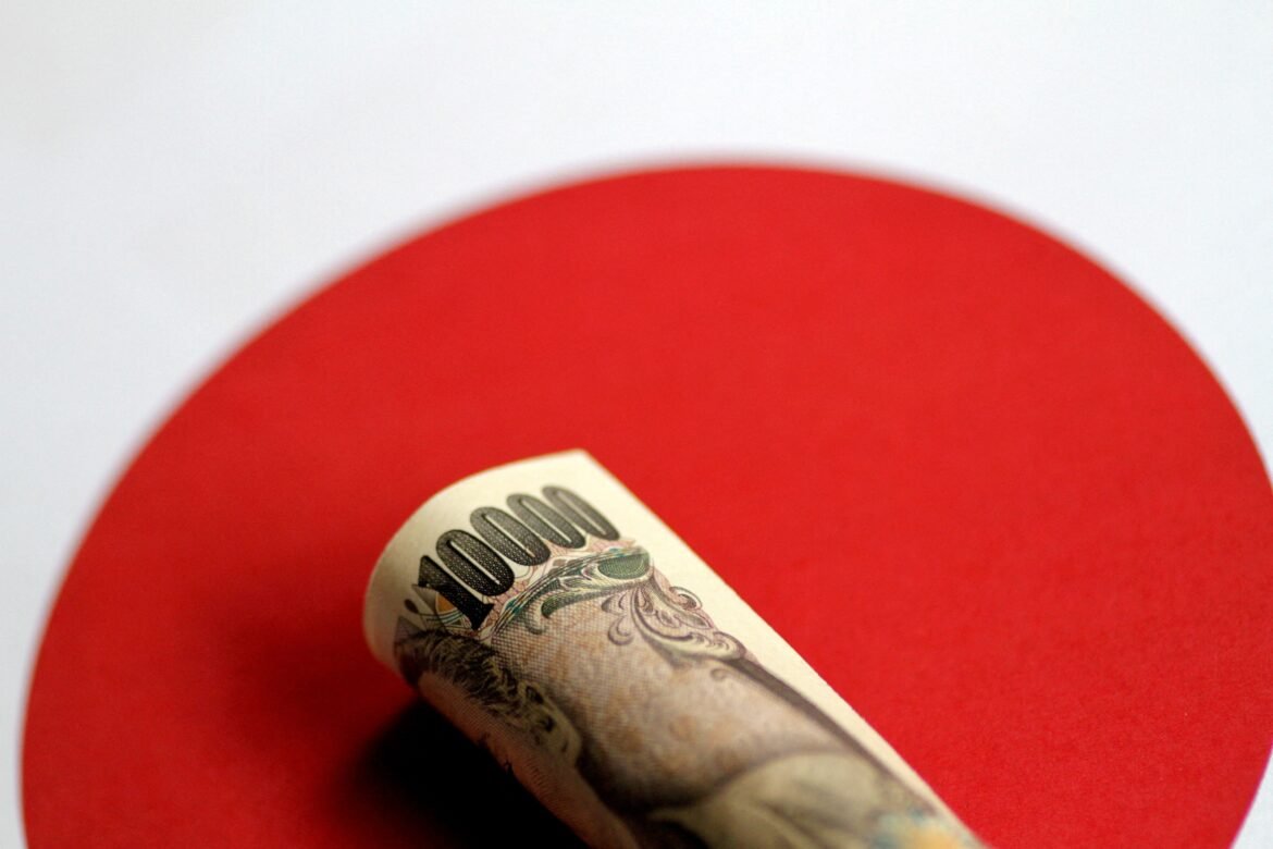 japao-e-eua-compram-ienes-para-conter-queda-da-moeda-japonesa-|-g1