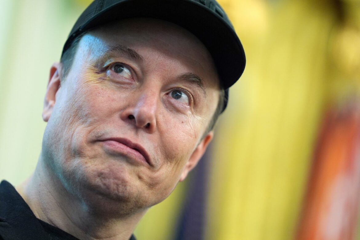 elon-musk:-fortuna-cai-r$-1,8-trilhao,-mas-ele-segue-o-mais-rico-|-g1