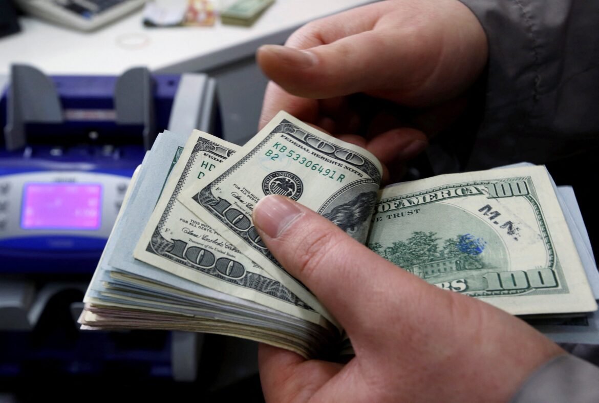 dolar-e-ibovespa-operam-em-alta,-com-dados-dos-eua-e-reducao-das-tensoes-no-oriente-medio-|-g1