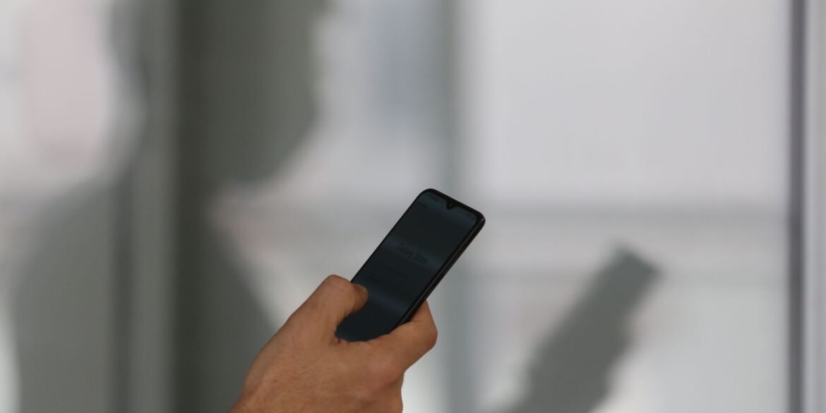 mais-de-830-mil-celulares-foram-subtraidos-em-2025,-aponta-relatorio