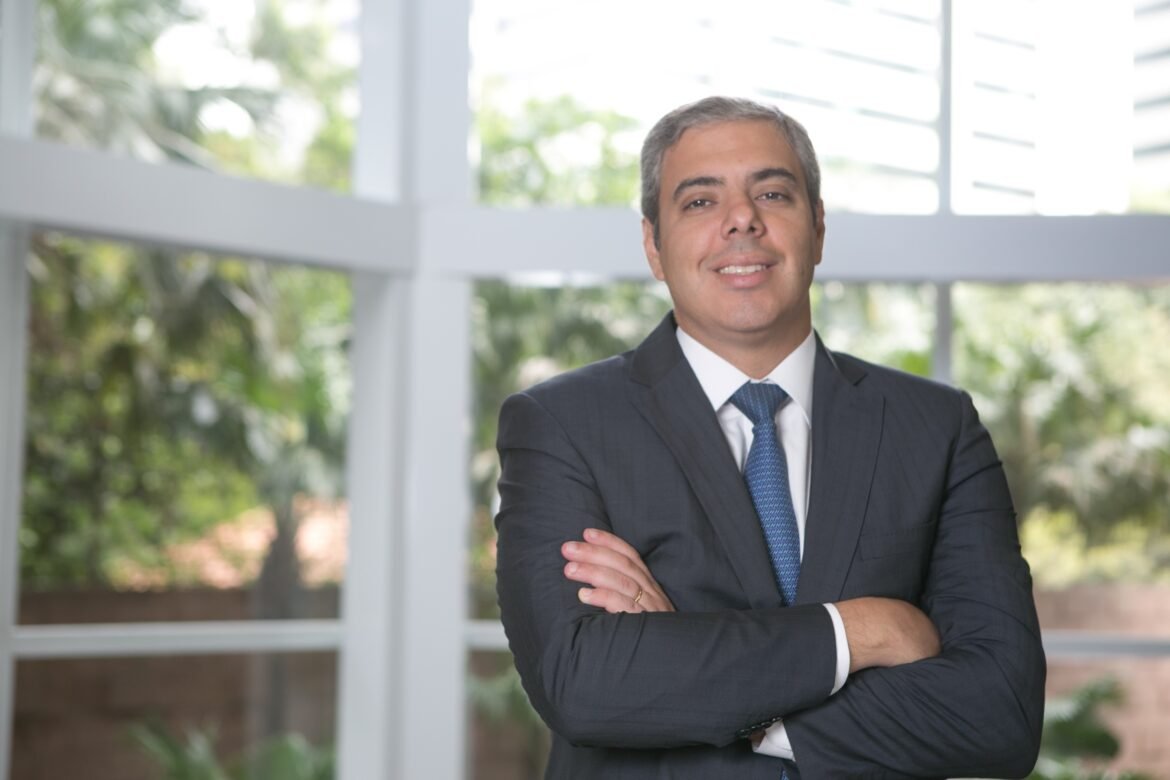 presidente-do-itau-ve-calotes-em-alta-enquanto-taxas-seguirem-elevadas-|-g1