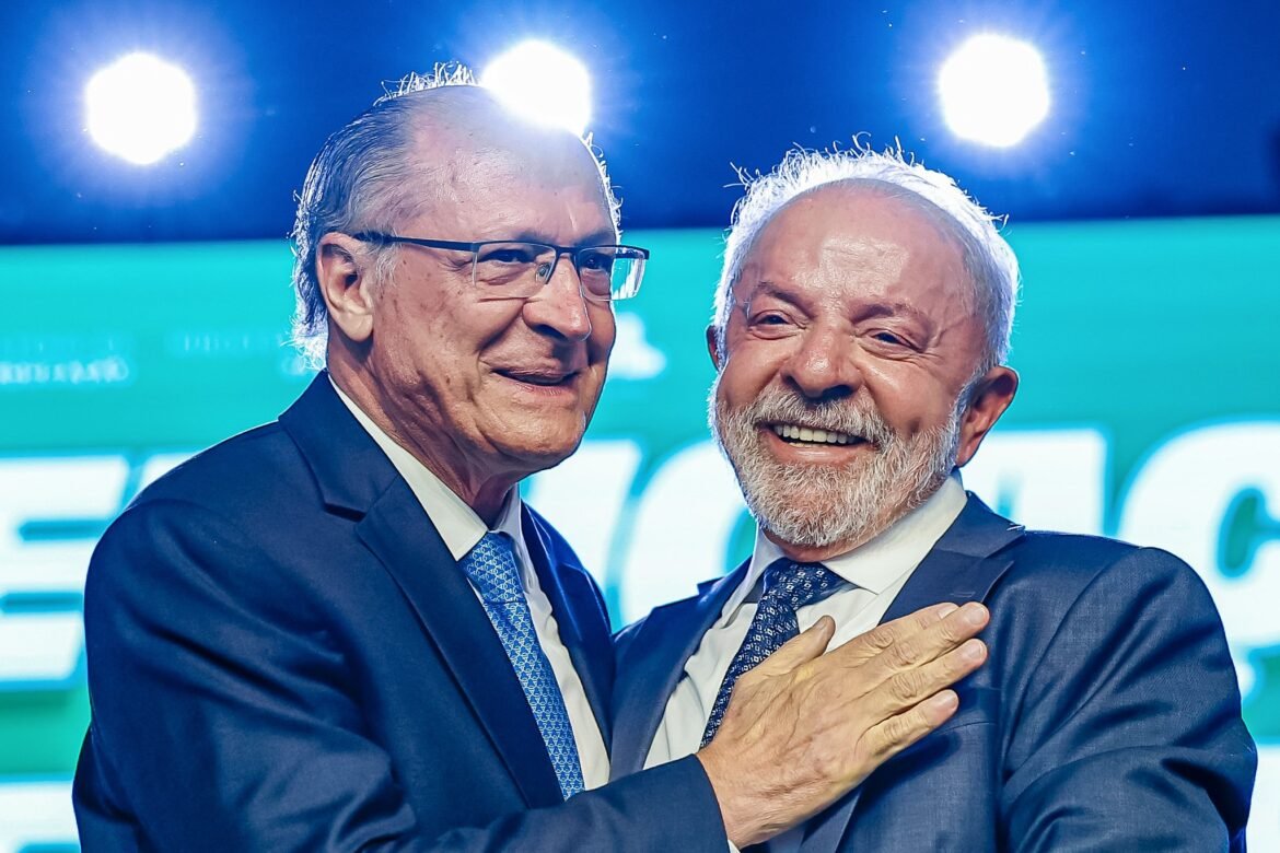 pt-registra-no-tse-candidatura-de-lula-a-reeleicao-para-a-presidencia,-com-alckmin-como-vice
