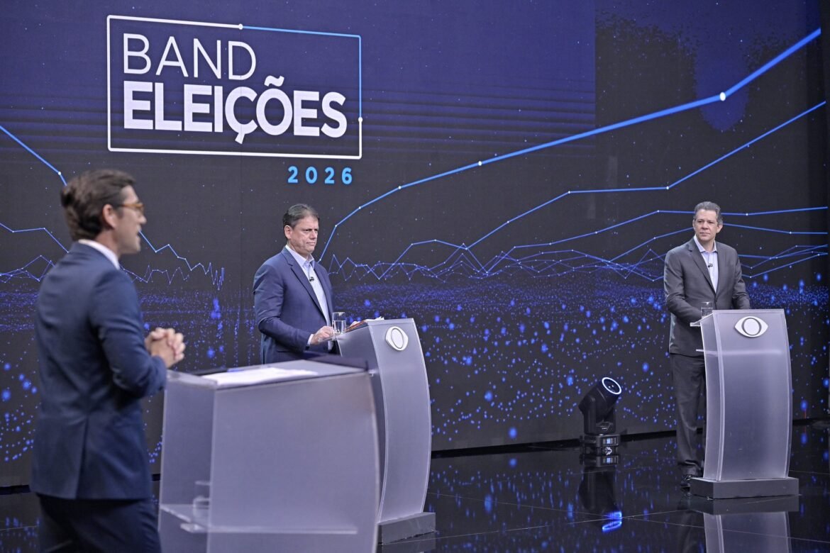 tarcisio-e-haddad-fazem-1o-debate-nacionalizado,-com-dados-e-embates-sobre-pcc,-tarifaco-de-trump-e-privatizacoes