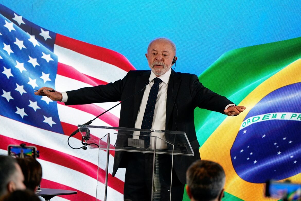 eua-aceitam-consultas-na-omc,-mas-nao-dao-sinal-de-retomar-negociacao-de-tarifas-com-brasil