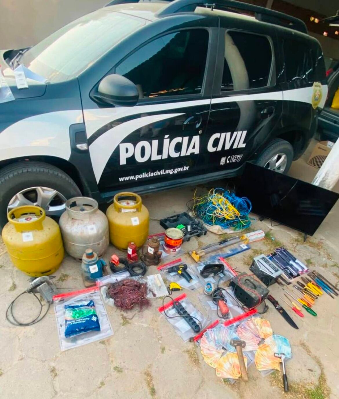 varios-objetos-furtados-de-construcao-em-sao-francisco-sao-recuperados