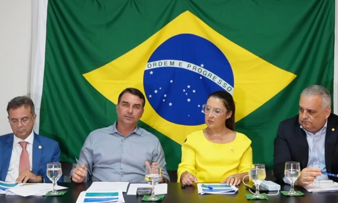 flavio-bolsonaro-diz-que-gabinete-no-senado-achou-que-e-mails-do-missao-eram-spam