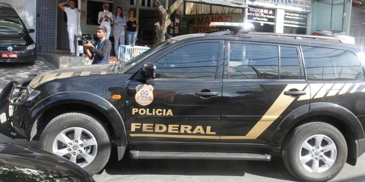 claudio-castro-e-alvo-da-segunda-fase-da-operacao-sem-refino