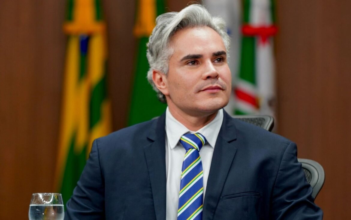iure-castro-lemos-(cidadania)-declara-patrimonio-de-r$-3,2-milhoes;-veja-patrimonio-de-candidato-ao-senado-em-goias