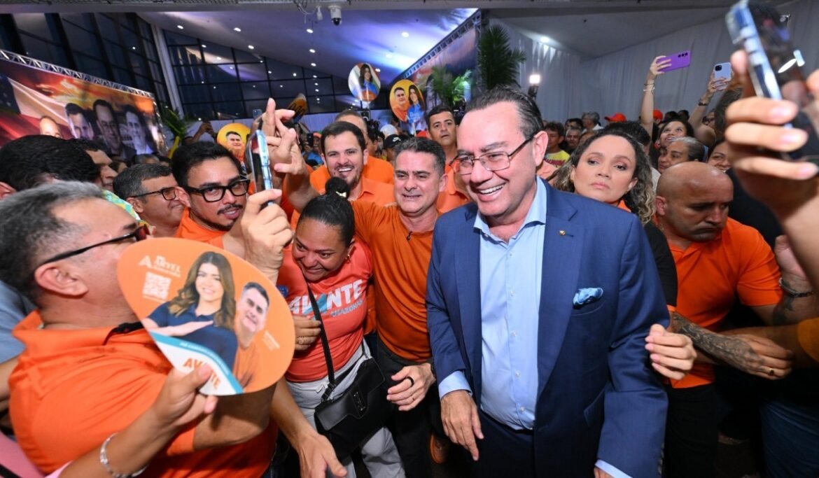 augusto-cury-defende-reforma-administrativa-com-corte-de-‘pelo-menos-15-mil-comissionados’-e-dividir-bndes-em-dois