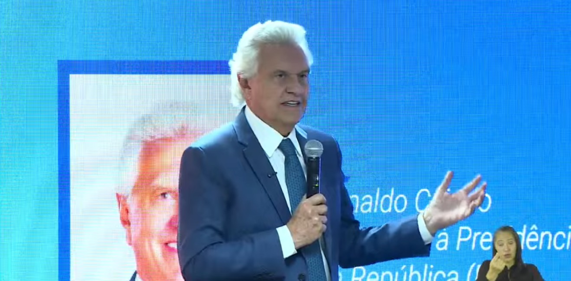 caiado-evita-declarar-posicao-sobre-fim-da-escala-6×1,-mas-diz-que-pec-no-congresso-e-‘medida-eleitoreira’