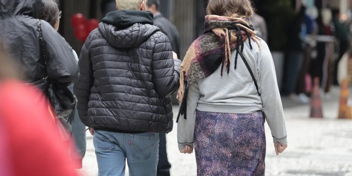 frente-fria-associada-a-ciclone-baixa-temperatura-no-sul-do-pais