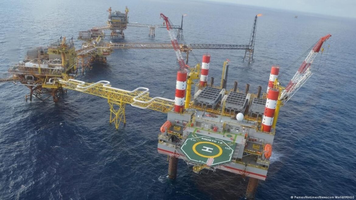 petrobras-e-pemex-fazem-acordo-para-explorar-petroleo-|-g1