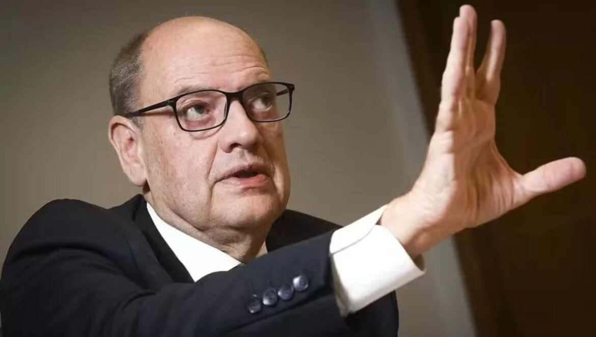 rj-exonera-6,1-mil-comissionados;-maioria-nao-tinha-senha-para-trabalhar