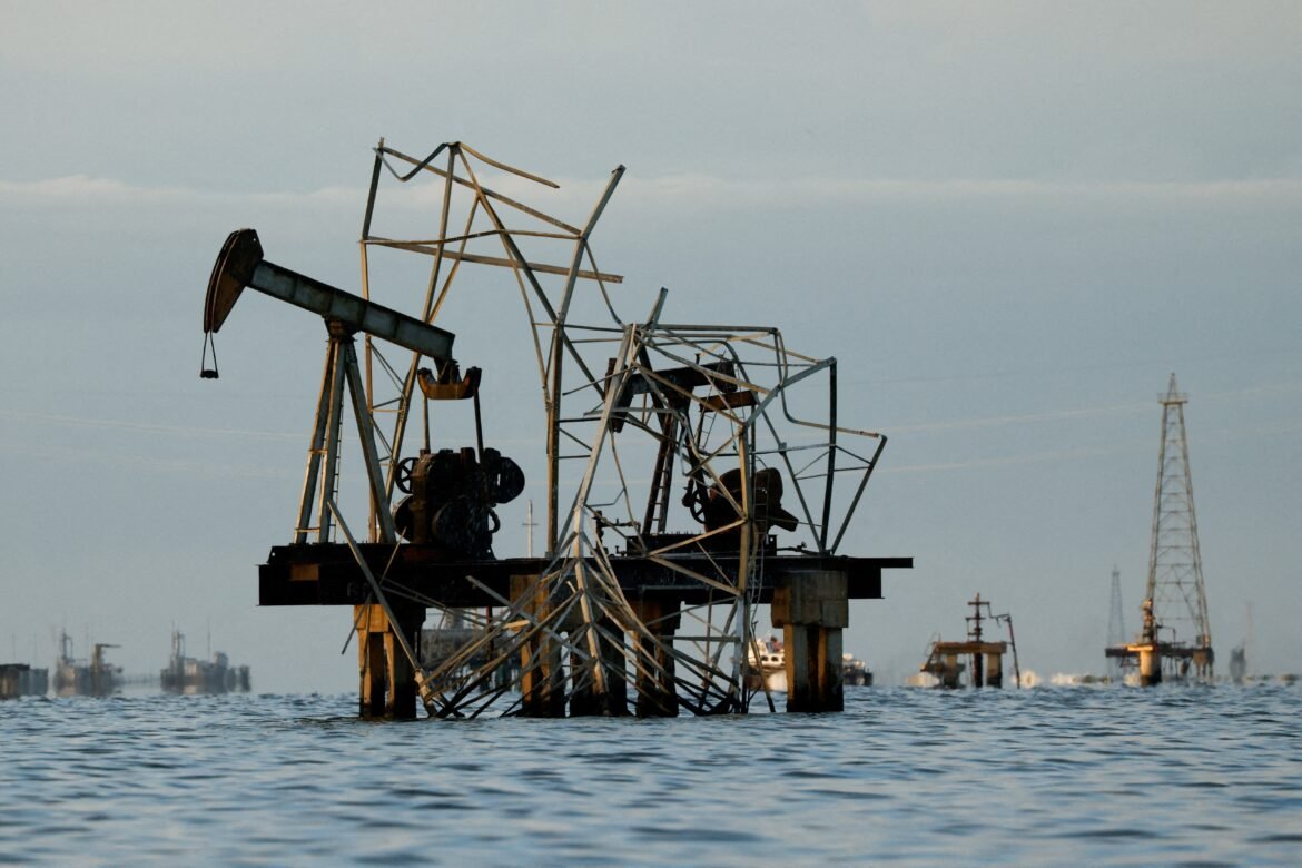 petrolifera-americana-assumira-controle-de-campos-de-petroleo-na-venezuela-|-g1