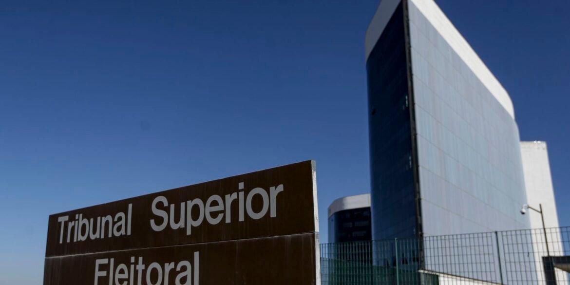 tse-rejeita-acao-para-derrubar-imagem-de-bolsonaro-feita-por-ia