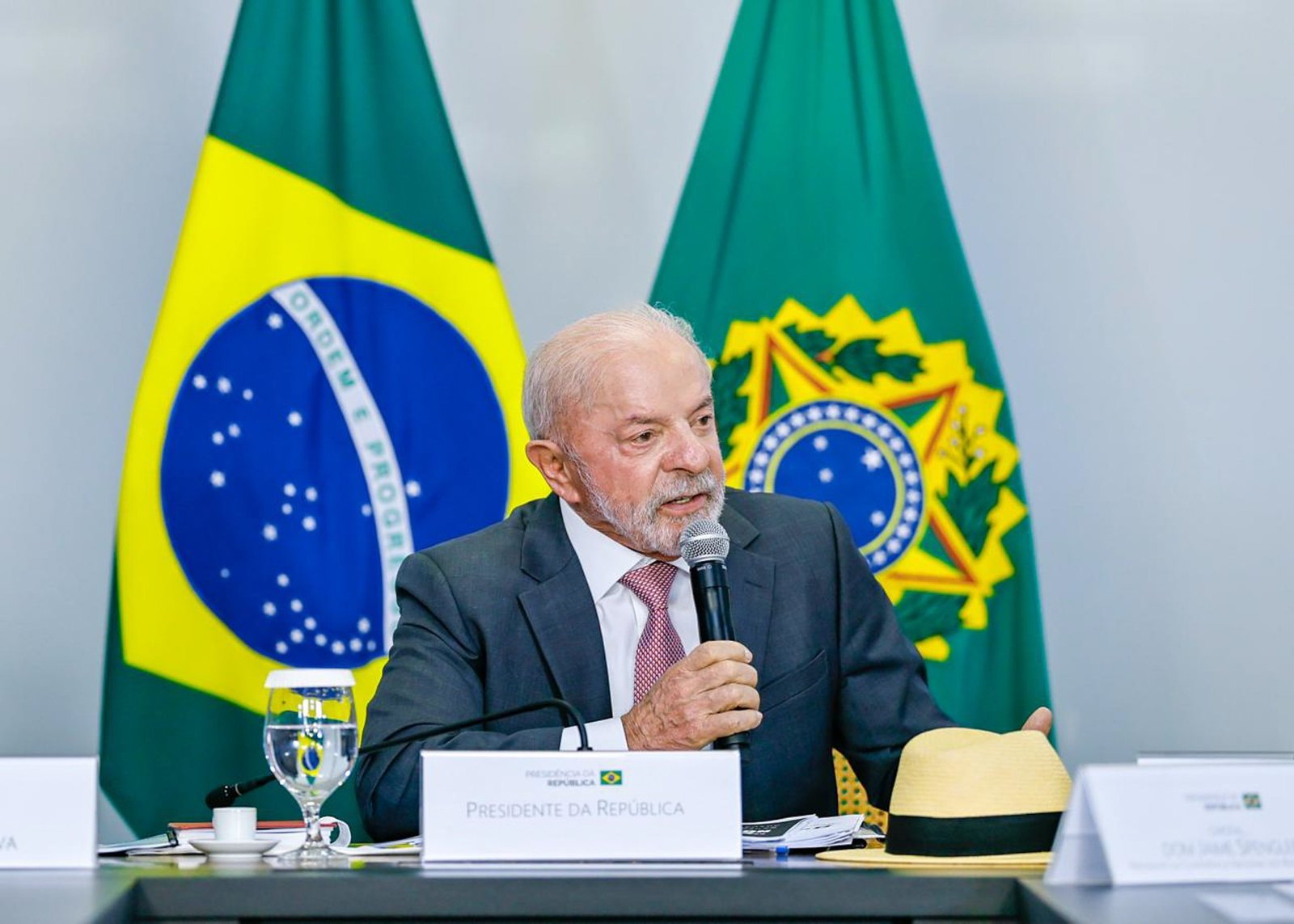 quaest:-50%-desaprovam-e-43%-aprovam-governo-lula