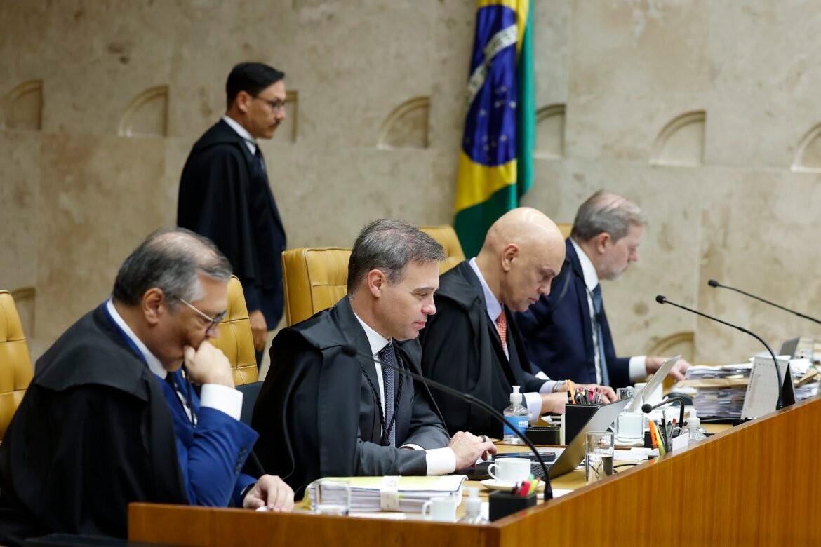 dino-diz-que-juizes-devem-evitar-videos-que-alimentem-comicios:-‘recato-deve-ser-ainda-maior-em-tempos-eleitorais’