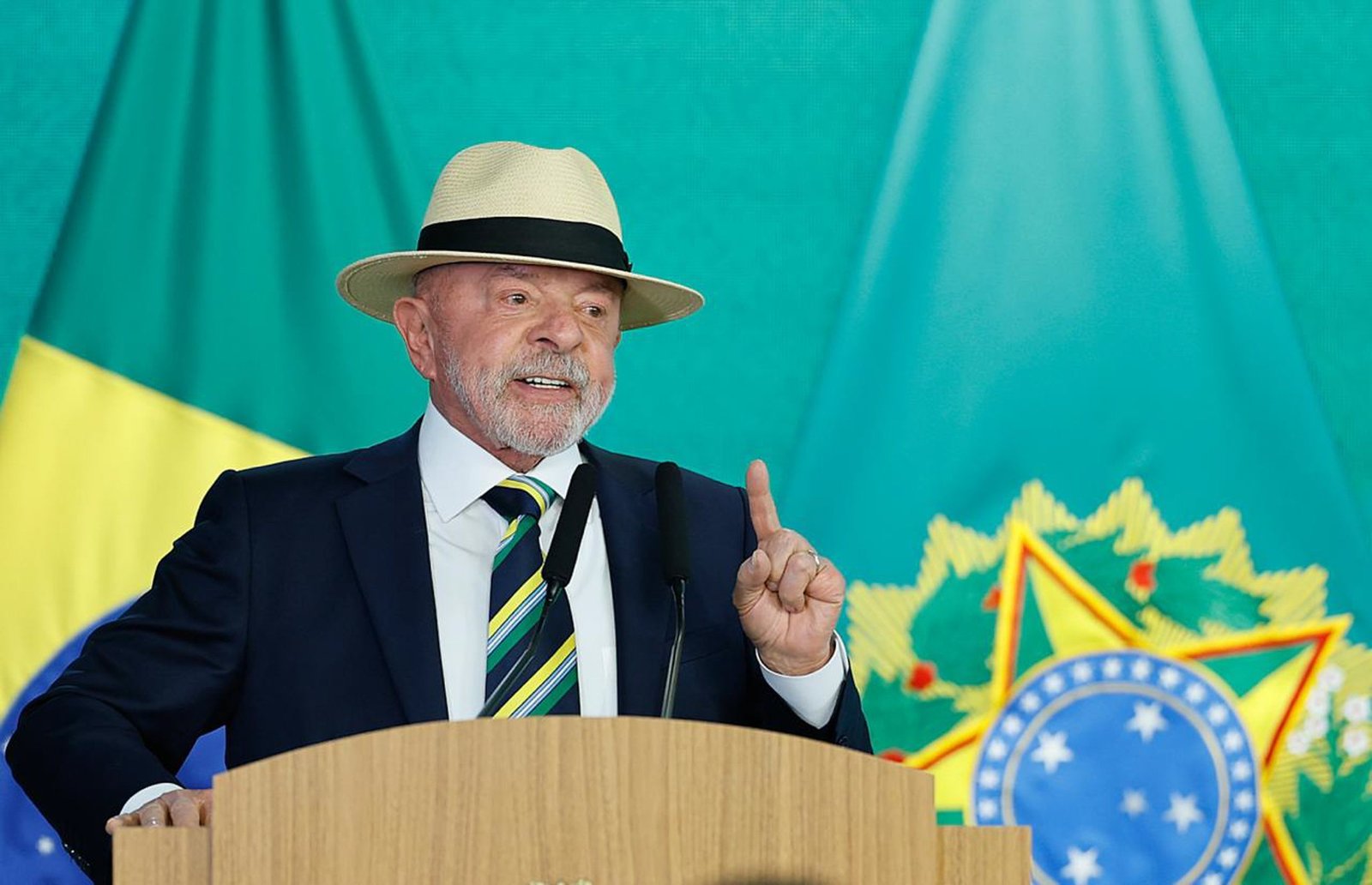 lula-sai-em-defesa-de-andrei:-‘e-da-minha-total-confianca’