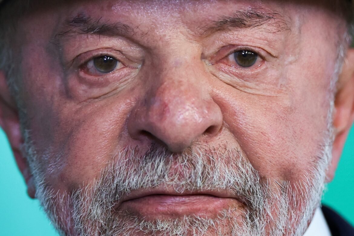 ‘crise-master’-no-stf:-em-curitiba,-lula-diz-que-‘ninguem-pode-ser-ministro-da-suprema-corte-para-ficar-rico’