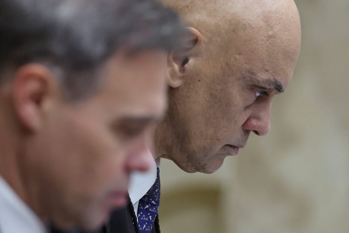 ministros-do-stf-discutem-se-moraes-e-mendonca-devem-participar-de-julgamento-na-terca