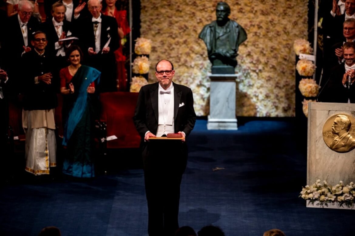 banco-mundial-nomeia-ganhador-do-premio-nobel-como-economista-chefe.-|-g1