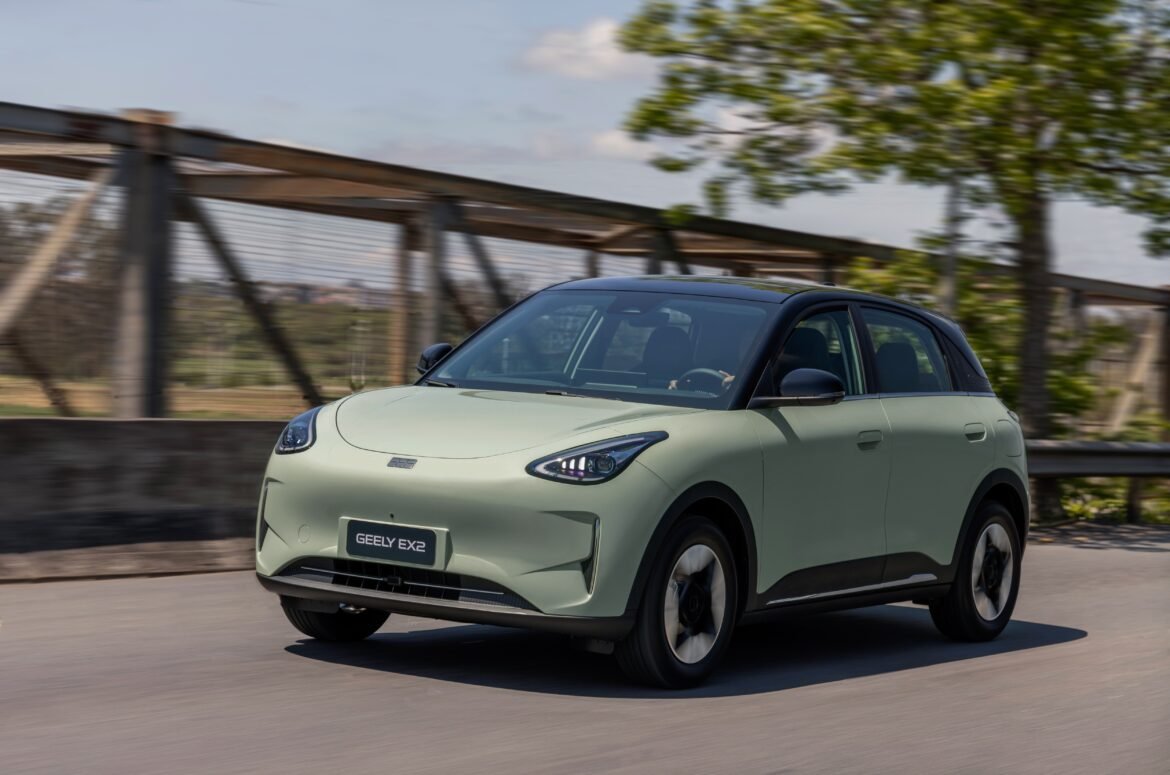 geely-vai-fabricar-carros-no-brasil-em-parceria-com-a-renault-|-g1