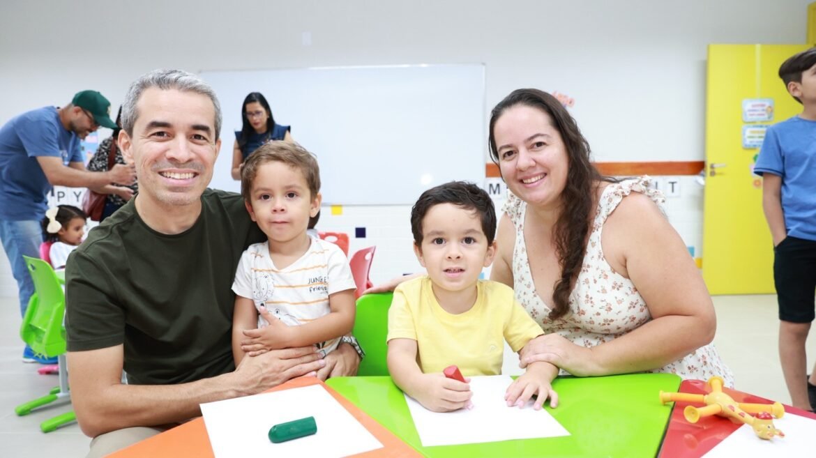 cemei-de-montes-claros-ganha-predio-proprio-e-alunos-e-pais-comemoram