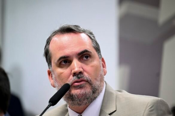 governo-encontra-espaco-fiscal-de-r$-19,6-bilhoes-no-orcamento;-parte-vai-bancar-reajuste-do-bolsa-familia,-diz-ministro-|-g1