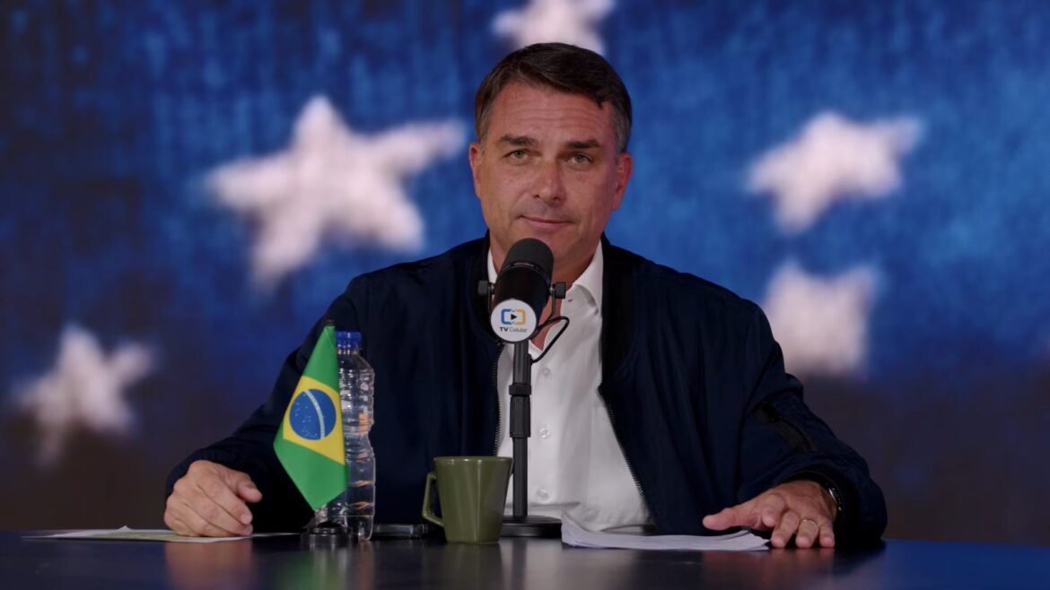 flavio-bolsonaro-defende-novo-programa-contra-dividas-dos-brasileiros-e-critica-ausencia-do-brasil-no-escudo-das-americas