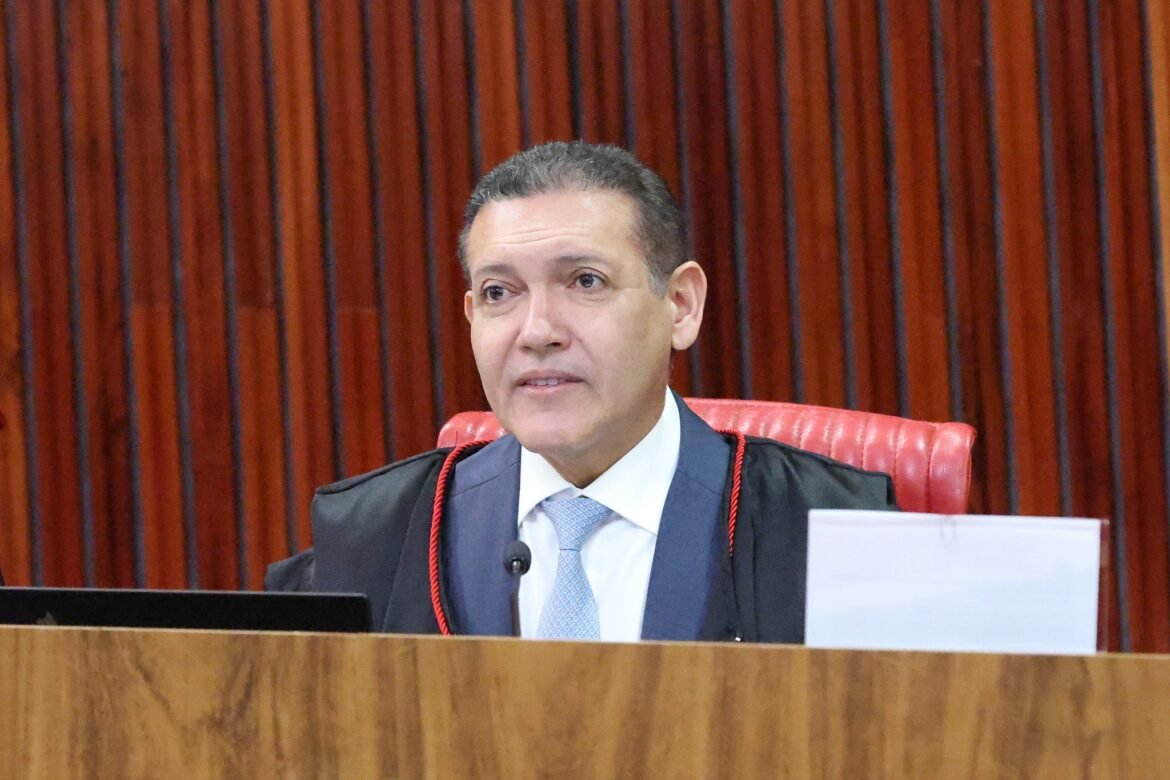 kassio-nunes-marques-marca-julgamento-virtual-do-tse-sobre-os-posts-de-nossa-senhora-aparecida
