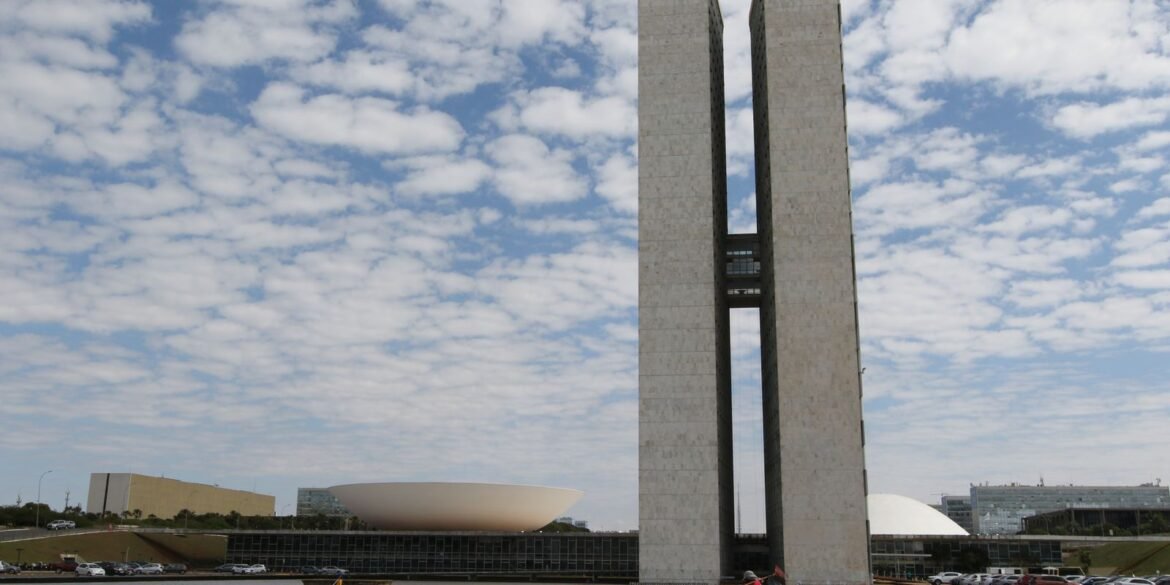 presidente-do-senado-marca-para-terca-votacao-do-fim-da-escala-6×1
