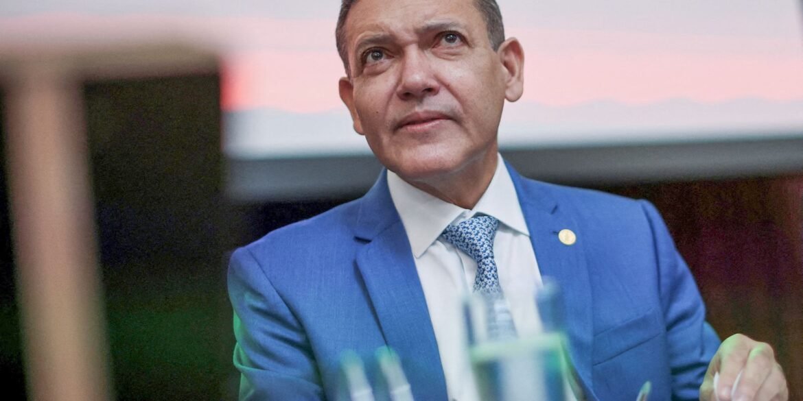 eleicao-segue-normal-e-sem-sinal-de-interferencia-externa,-diz-marques