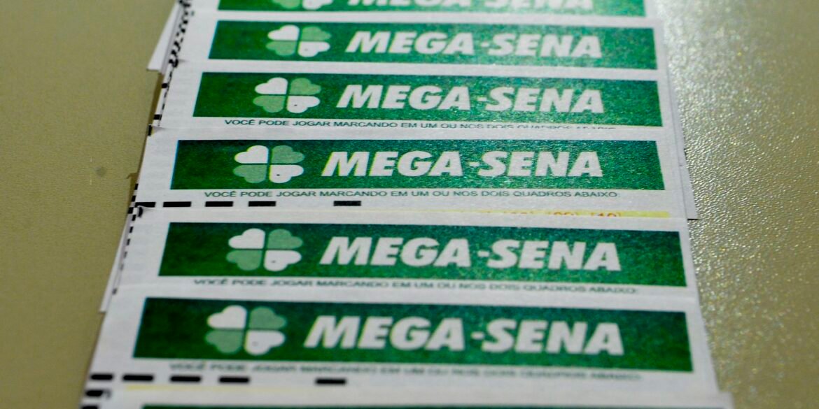 mega-sena-acumula-para-r$-100-milhoes;-confira-os-numeros-sorteados