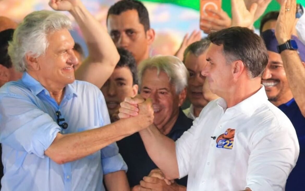 aliados-de-flavio-bolsonaro-alertam-para-risco-de-discurso-sobre-mudanca-na-constituicao-e-clima-de-‘ja-ganhou’