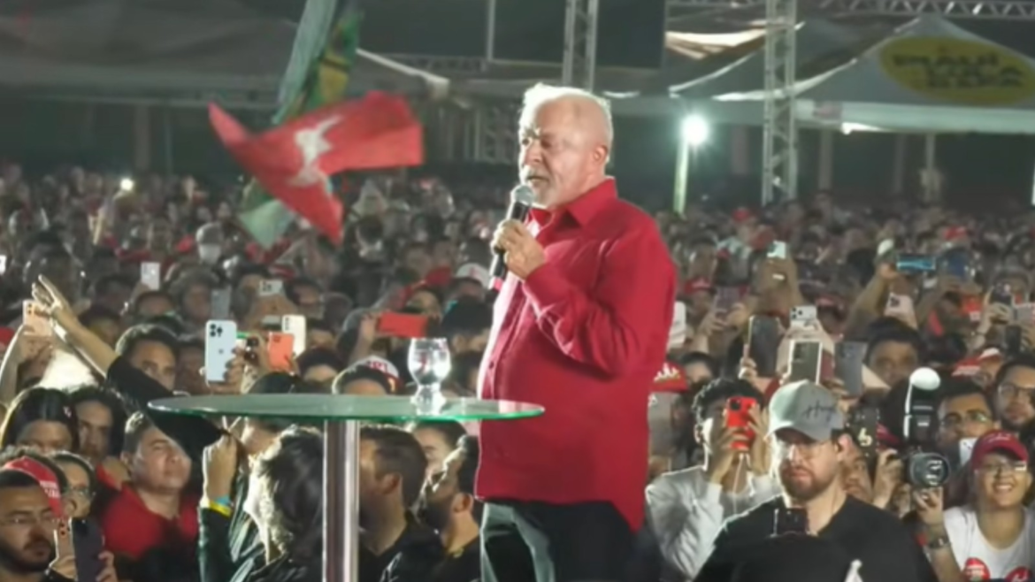 campanha-monta-sala-no-qg-de-lula-para-influenciadores-e-jovens-eleitos-reforcarem-estrategia-digital