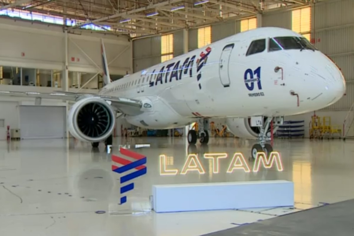 latam-recebe-1o-aviao-e195-e2-da-embraer,-em-sao-jose-dos-campos-|-g1