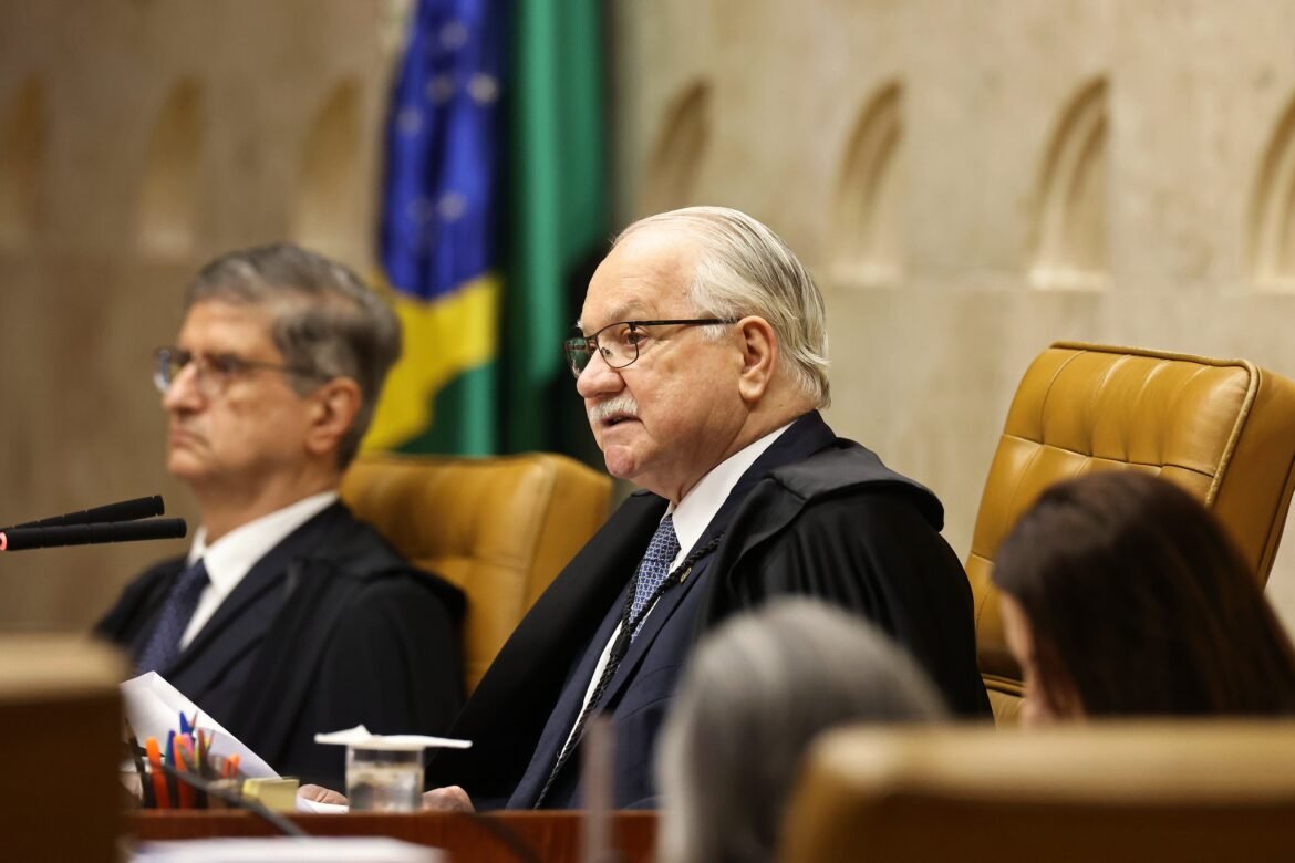 fachin-nega-acesso-imediato-de-fux-a-inquerito-das-fake-news-e-diz-que-caso-segue-para-arquivamento-definitivo