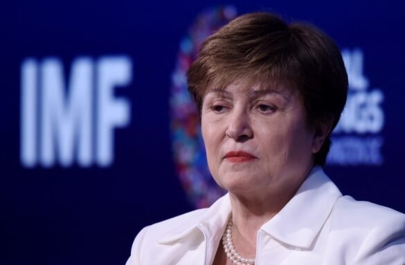 fmi:-ia-pode-afetar-40%-dos-empregos-e-dificultar-entrada-de-jovens-|-g1